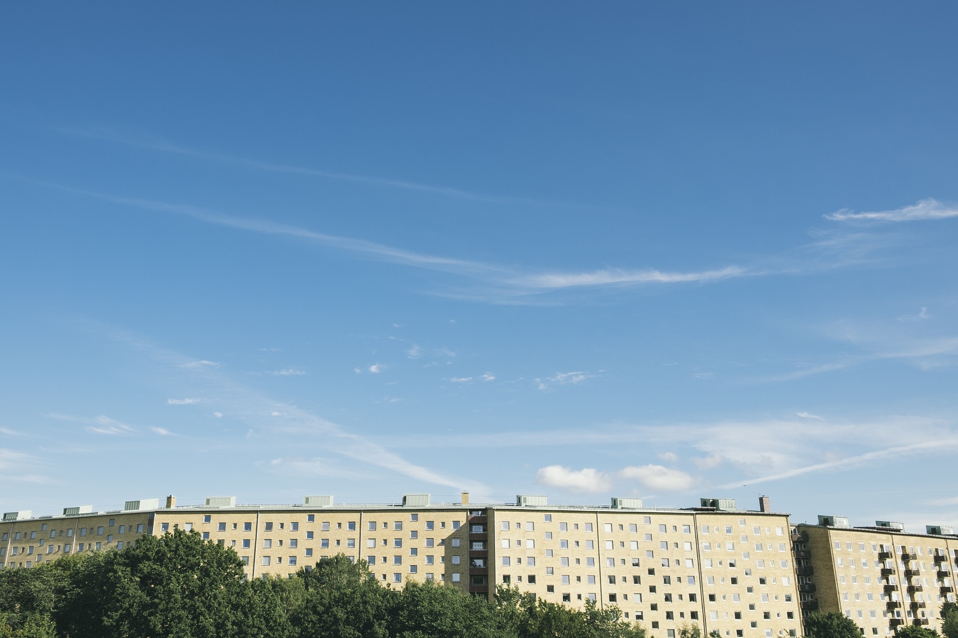 Планы по текущему ремонту зданий в Петербурге будут скорректированы